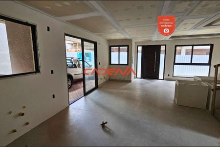 3_photo/94dce19ee9.77dacbe62d70b3c4-ATLAS-bf0aad27-d799-4236-8686-fedad17fa6fd.jpg de casa de condomínio para alugar com 3 quartos, 142m² em Santa Felicidade, Curitiba