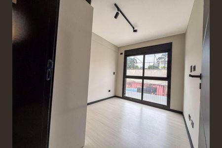 10_photo/94dce19ee9.8aed5c3549e972d2-ATLAS-717a3429-07fd-4443-94f1-7592a480e014.jpg de casa à venda com 3 quartos, 178m² em Santa Felicidade, Curitiba