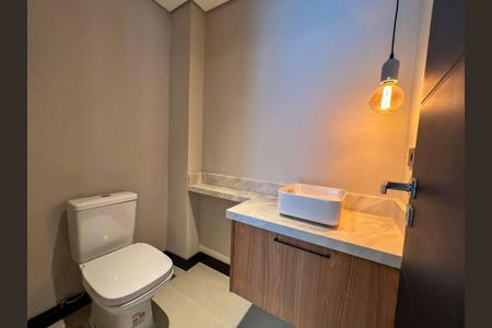 7_photo/94dce19ee9.8aed5c3549e972d2-ATLAS-aeb47b2d-67a3-4513-8554-c35e4b1399d0.jpg de casa à venda com 3 quartos, 178m² em Santa Felicidade, Curitiba