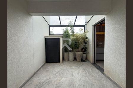 31_photo/94dce19f53.cb2cde3a2d242bef-ATLAS-6d5f8f79-7abf-4ef9-b2b7-04ee48c1f731.jpg de casa à venda com 3 quartos, 126m² em Santa Felicidade, Curitiba