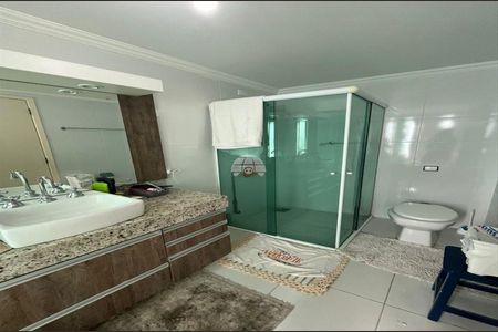 11_photo/94dce1a2e1.d630e1e25146dad6-ATLAS-c0b77f2b-990e-454a-aeb7-2eb25e796584.jpg de casa à venda com 4 quartos, 247m² em Santa Felicidade, Curitiba