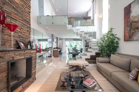 5_photo/94dce1a325.2ae55064aee85a35-ATLAS-2b096f6f-e4e1-453d-9393-956bf42283cc.jpg de casa à venda com 3 quartos, 239m² em Santa Felicidade, Curitiba