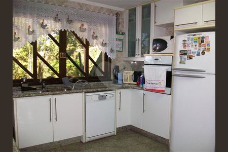 3_photo/94dce1a5d1.7066937cd636288e-ATLAS-63ce9504-3477-4fa2-8f54-e15bdfc6fd79.jpg de casa à venda com 4 quartos, 652m² em Santa Felicidade, Curitiba