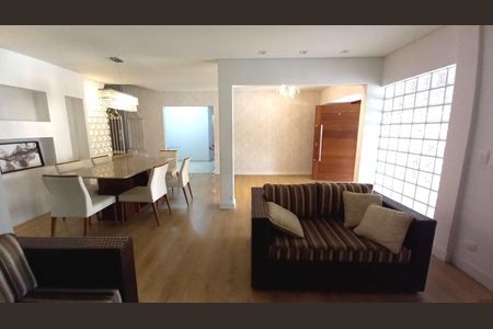 10_photo/94dce1a6f1.4e1a6e6486a440d9-ATLAS-6528e9c2-0130-4fe1-b82d-83ede31499c4.jpg de casa para alugar com 3 quartos, 220m² em Santa Felicidade, Curitiba