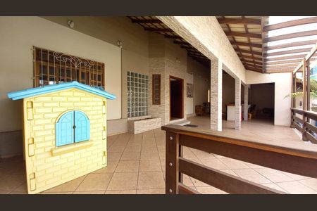 12_photo/94dce1a6f1.4e1a6e6486a440d9-ATLAS-ddc84a39-82a9-4261-b681-c6be0aeab307.jpg de casa para alugar com 3 quartos, 220m² em Santa Felicidade, Curitiba