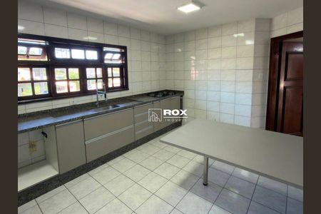 7_photo/94dce1a7c9.d10efe0bf6475b42-ATLAS-011b30ba-5076-47c6-970c-5b03bef4bca4.jpg de apartamento para alugar com 3 quartos, 250m² em Santa Felicidade, Curitiba