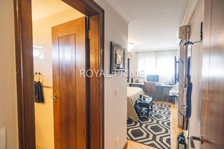 7_photo/94dce1a88f.09bcb0fbec64c551-ATLAS-aa8df146-ac8b-4724-bd09-089b52d78667.jpg de casa para alugar com 4 quartos, 215m² em Santa Felicidade, Curitiba