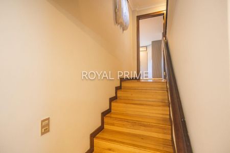 11_photo/94dce1a88f.09bcb0fbec64c551-ATLAS-bf29a35d-6799-47c1-b7d2-3d5d1259d6ed.jpg de casa para alugar com 4 quartos, 215m² em Santa Felicidade, Curitiba