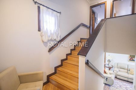 9_photo/94dce1a88f.09bcb0fbec64c551-ATLAS-c15d38d1-d3cf-4289-b79c-a8d7973a61ed.jpg de casa para alugar com 4 quartos, 215m² em Santa Felicidade, Curitiba