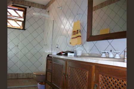 35_photo/94dce1a89b.8c50d63e4d766ae8-ATLAS-c63b4f96-3d09-4c2f-a696-8de11fde6e63.jpg de casa à venda com 4 quartos, 653m² em Santa Felicidade, Curitiba
