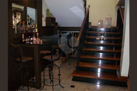 15_photo/94dce1a89b.8c50d63e4d766ae8-ATLAS-dccbeb3b-6f25-4be3-b2a0-b0360d034f62.jpg de casa à venda com 4 quartos, 653m² em Santa Felicidade, Curitiba