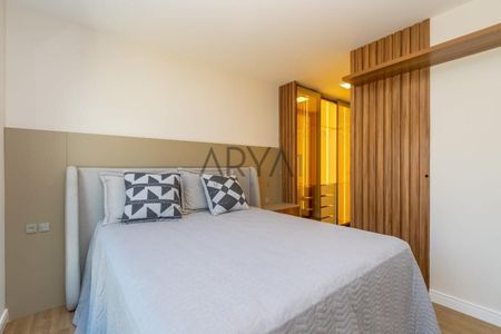 5_photo/94dce1a8d7.07f9da507ffff848-ATLAS-2aeecbea-c7f8-4acc-bebe-9a82e3c42475.jpg de casa à venda com 3 quartos, 181m² em Santa Felicidade, Curitiba