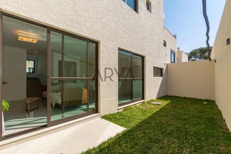 7_photo/94dce1a8d7.07f9da507ffff848-ATLAS-ea2f3284-1d9e-4a79-8c30-5c0068ca794f.jpg de casa à venda com 3 quartos, 181m² em Santa Felicidade, Curitiba