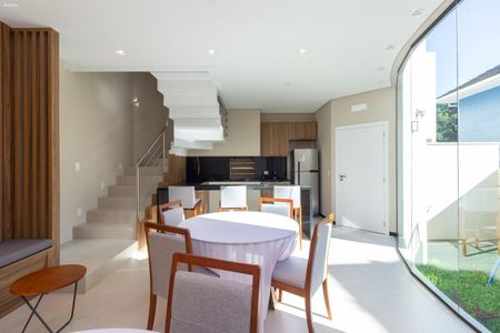 9_photo/94dce1a8d7.27f3c3149077de2f-ATLAS-56cdddad-b4c1-4bec-a366-6ee39073fc21.jpg de casa à venda com 3 quartos, 181m² em Santa Felicidade, Curitiba