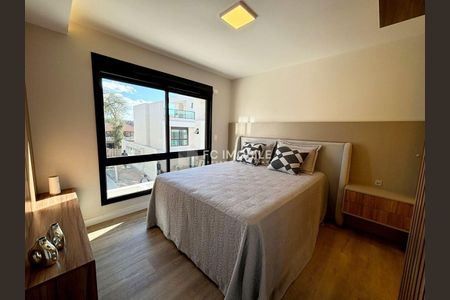 1_photo/94dce1a8d7.3aed5bbd04158097-ATLAS-0b3b2a1b-d479-4e76-bcb7-096fd261fe16.jpg de casa à venda com 3 quartos, 129m² em Santa Felicidade, Curitiba