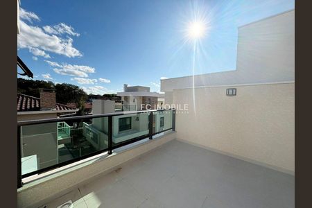 33_photo/94dce1a8d7.3aed5bbd04158097-ATLAS-72367258-93ae-4eb6-a5f5-38302809d9cb.jpg de casa à venda com 3 quartos, 129m² em Santa Felicidade, Curitiba