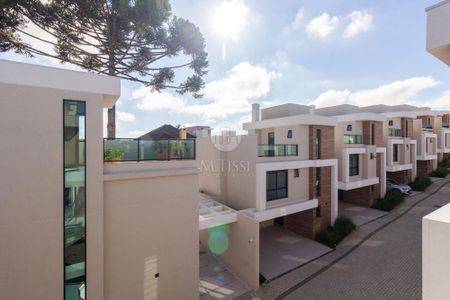 9_photo/94dce1a8d7.45ce0239ce09ec72-ATLAS-7992c8ea-897b-49b4-a77d-ded5db055843.jpg de casa à venda com 3 quartos, 134m² em Santa Felicidade, Curitiba