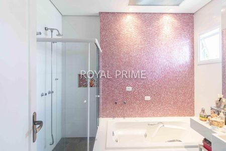 3_photo/94dce1ae05.6c6579b50c0143d1-ATLAS-9b0befaf-e029-43d3-b89e-ce819ebab8db.jpg de casa de condomínio à venda com 4 quartos, 402m² em Santa Felicidade, Curitiba