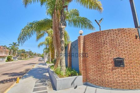 5_photo/94dce1b0b3.833a42e394c467a8-ATLAS-e9ba75d2-dd4c-4df5-9b02-b4bf5a63b64e.jpg de casa à venda com 15 quartos, 1000m² em Santa Felicidade, Curitiba