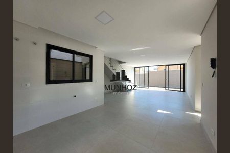 5_photo/94dce1b2d3.e79e7b52cacb0d90-ATLAS-08d98fdb-6329-40c2-853b-99e3ca7dc035.jpg de casa à venda com 3 quartos, 125m² em Santa Felicidade, Curitiba