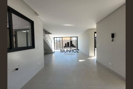 12_photo/94dce1b2d3.e79e7b52cacb0d90-ATLAS-289ae264-6e59-4219-9797-889809727abe.jpg de casa à venda com 3 quartos, 125m² em Santa Felicidade, Curitiba