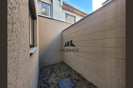 30_photo/94dce1b2d3.e79e7b52cacb0d90-ATLAS-89fb0cc1-6416-4979-8ac7-35551d2d5111.jpg de casa à venda com 3 quartos, 125m² em Santa Felicidade, Curitiba