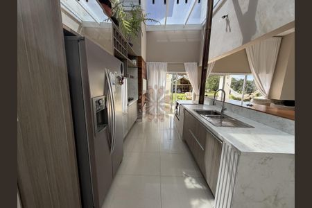 5_photo/94dce1b2dd.a15f321e408d66f6-ATLAS-98bd7f5b-0d7c-4330-ae7b-0f66109eb1c4.jpg de casa para alugar com 3 quartos, 300m² em Santa Felicidade, Curitiba