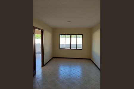 5_photo/94dce1b3d3.1ba286f8b39b3bb9-ATLAS-2f0c695b-610c-47b9-81b5-56fddec95cf0.jpg de casa para alugar com 3 quartos, 110m² em Santa Felicidade, Curitiba