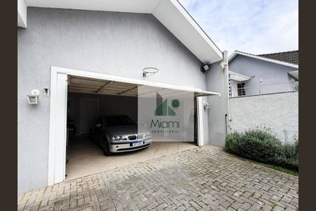 20_photo/94dce1b40b.2f15d505e37c7ac5-ATLAS-e963b858-ddc7-483f-9cd6-8e9b00e7f370.jpg de casa à venda com 3 quartos, 250m² em Santa Felicidade, Curitiba