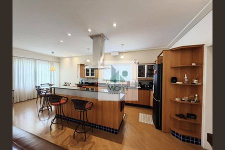 8_photo/94dce1b40b.2f15d505e37c7ac5-ATLAS-f1add52d-da84-4712-b41f-ffd7bd953c2f.jpg de casa à venda com 3 quartos, 250m² em Santa Felicidade, Curitiba