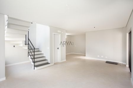 5_photo/94dce1b435.2d0243560945fd41-ATLAS-47a2d9d3-014f-48bb-a33a-04b6e1fd8a59.jpg de casa à venda com 3 quartos, 178m² em Butiatuvinha, Curitiba