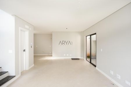 9_photo/94dce1b435.2d0243560945fd41-ATLAS-fab70a7a-5c73-478a-a5b8-c1ae0f54bfbb.jpg de casa à venda com 3 quartos, 178m² em Butiatuvinha, Curitiba