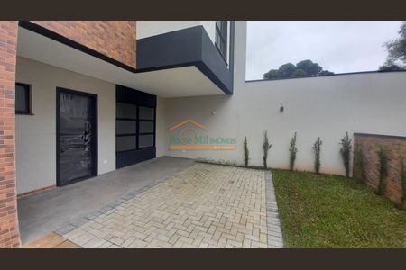 2_photo/94dce1b435.56f87905458f71eb-ATLAS-01ce5be6-2e00-4792-9383-7fb336c3c574.jpg de casa à venda com 3 quartos, 178m² em Butiatuvinha, Curitiba