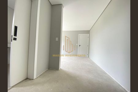 7_photo/94dce1b435.a824f5d462c04ebd-ATLAS-a8bbd64d-0186-4a87-be76-ce4a464397a0.jpg de casa à venda com 3 quartos, 179m² em Butiatuvinha, Curitiba