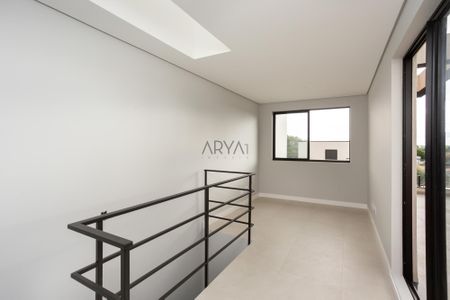 12_photo/94dce1b435.d060b5f8a01d00af-ATLAS-3cac9925-50cc-46fb-9530-4e5da7185479.jpg de casa à venda com 3 quartos, 169m² em Butiatuvinha, Curitiba