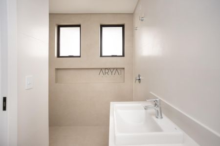 10_photo/94dce1b435.dd7a46a06ece6991-ATLAS-7865b80e-3f75-4e22-8f08-0c2a668a91bd.jpg de casa à venda com 3 quartos, 170m² em Butiatuvinha, Curitiba