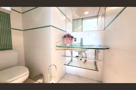 10_photo/94dce1b465.2832257cbb3df2c4-ATLAS-309dec13-21ee-400b-91c1-687a18b6daa9.jpg de casa à venda com 4 quartos, 221m² em Santa Felicidade, Curitiba