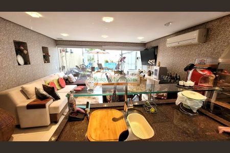 5_photo/94dce1b465.2832257cbb3df2c4-ATLAS-5d44a58c-e8cc-4531-9237-ade598a8fb47.jpg de casa à venda com 4 quartos, 221m² em Santa Felicidade, Curitiba