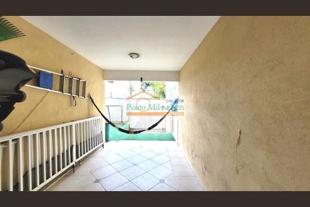 3_photo/94dce1b465.2832257cbb3df2c4-ATLAS-9b56cffc-11bb-4d00-a2af-bbdeb3d023b8.jpg de casa à venda com 4 quartos, 221m² em Santa Felicidade, Curitiba