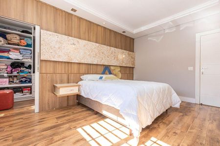 8_photo/94dce1b525.1aa5b8f538f3adaf-ATLAS-26e9e0d2-7587-41a5-be61-1df3e07d51ef.jpg de casa à venda com 3 quartos, 408m² em Butiatuvinha, Curitiba