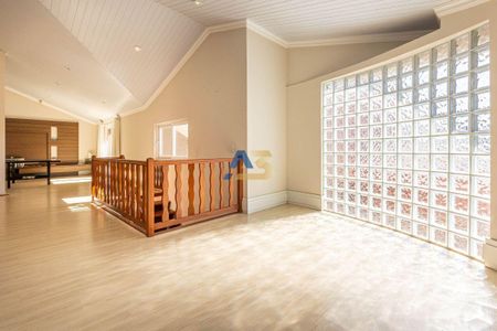 21_photo/94dce1b525.1aa5b8f538f3adaf-ATLAS-aafea908-6fe6-46f0-9e2c-7fbc9dd233af.jpg de casa à venda com 3 quartos, 408m² em Butiatuvinha, Curitiba