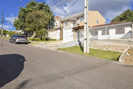 42_photo/94dce1b5bd.1463d70521bc8e9f-ATLAS-0f3d05e1-5a26-4178-8c87-56d89ccdf8b7.jpg de casa à venda com 3 quartos, 103m² em Butiatuvinha, Curitiba