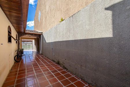 33_photo/94dce1b5bd.1463d70521bc8e9f-ATLAS-ff621ae2-c74b-4ca0-b242-f0dbd3421eca.jpg de casa à venda com 3 quartos, 103m² em Butiatuvinha, Curitiba