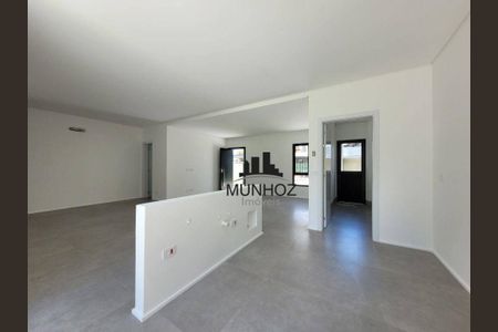 19_photo/94dce1b5e7.8cebfb2e95814332-ATLAS-181abb46-cfbd-4436-a7a7-3e3eda332668.jpg de casa à venda com 3 quartos, 146m² em Butiatuvinha, Curitiba