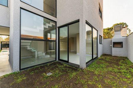 8_photo/94dce1b5eb.c87ea5536dcec904-ATLAS-666bef9c-4488-4d80-a551-4e4c5b69a2a3.jpg de casa à venda com 3 quartos, 184m² em Butiatuvinha, Curitiba