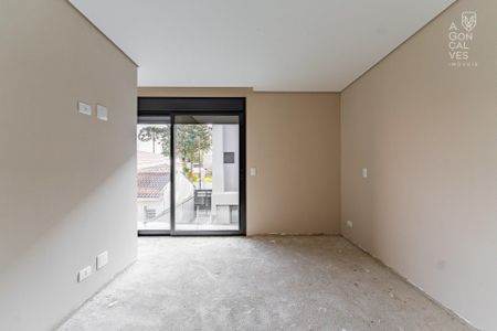 12_photo/94dce1b5eb.c87ea5536dcec904-ATLAS-7e5e2fa1-583e-41e3-93b8-401a8de84467.jpg de casa à venda com 3 quartos, 184m² em Butiatuvinha, Curitiba