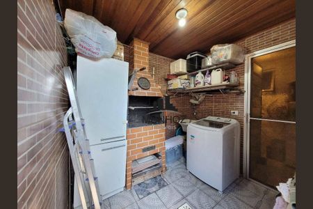 9_photo/94dce1b75b.7d49f92876c4d293-ATLAS-14565dbc-e00e-4b85-9fac-6f3382867b0b.jpg de casa à venda com 3 quartos, 75m² em Santa Felicidade, Curitiba