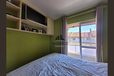 46_photo/94dce1b75b.7d49f92876c4d293-ATLAS-e9bd7ed1-ea85-4221-98f4-d2accf2cb2a9.jpg de casa à venda com 3 quartos, 75m² em Santa Felicidade, Curitiba