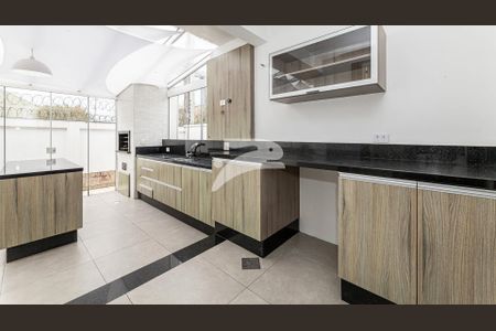 11_photo/94dce1b75d.769633de734ac7c8-ATLAS-c9676b10-950d-4e63-a6d3-155d799df566.jpg de casa à venda com 3 quartos, 290m² em Santa Felicidade, Curitiba