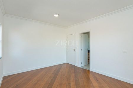 8_photo/94dce1b7c1.bb2cfda027800a9a-ATLAS-3cce8dfd-1fe9-4ef7-816c-883f6ee7de46.jpg de casa à venda com 5 quartos, 503m² em Santa Felicidade, Curitiba